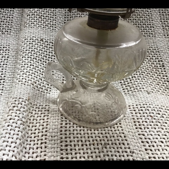 Antique vintage oil lamp - Picture 4 of 7